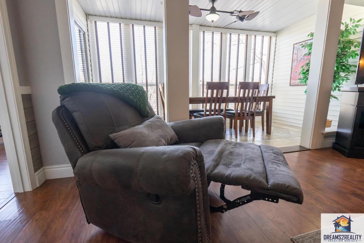 2Br Walk-In Condo - Near The 76 Strip - Free Wifi - Pool - Free Tickets Included - Clb-3 Branson Exterior photo
